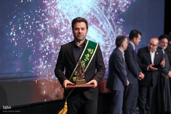 همایش شصت و سومین سال جایزه البرز سال