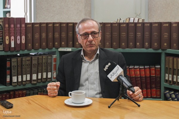 فرامرز حاج منوچهری-مدیرگروه قرآن و حدیث مرکز دایرت المعارف