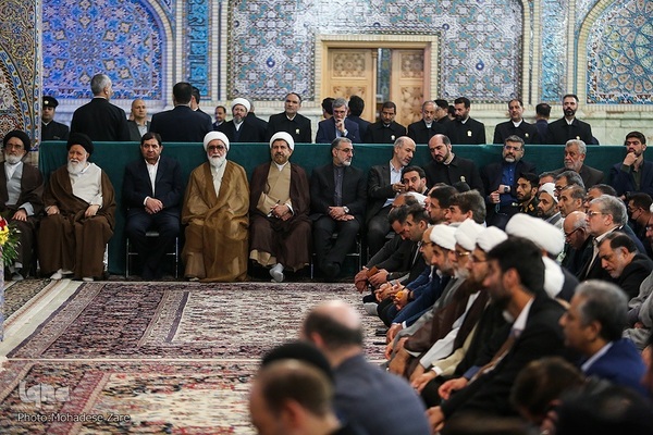 مراسم گرامیداشت سالگرد شهدای پرواز در حرم رضوی