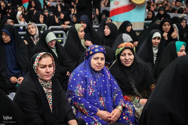 دیدار هزاران نفر از کارگران سراسر کشور با رهبر معظم انقلاب