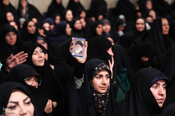 دیدار هزاران نفر از کارگران سراسر کشور با رهبر معظم انقلاب