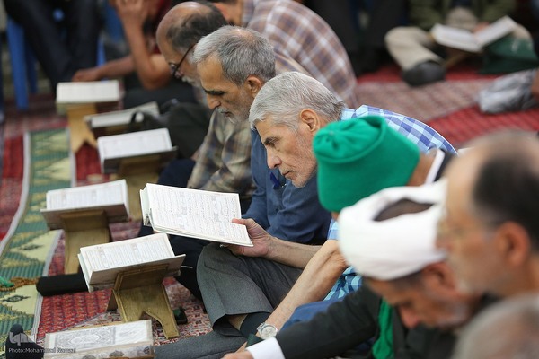 جشن ختم قرآن جلسه حسین اخوان‌اقدم