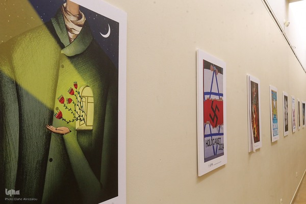 نمایشگاه آثار تجسمی با موضوع فرهنگ و سیره رضوی