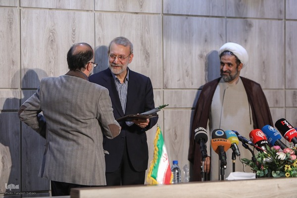 آیین گرامیداشت روز استاد و تکریم از مقام معلم