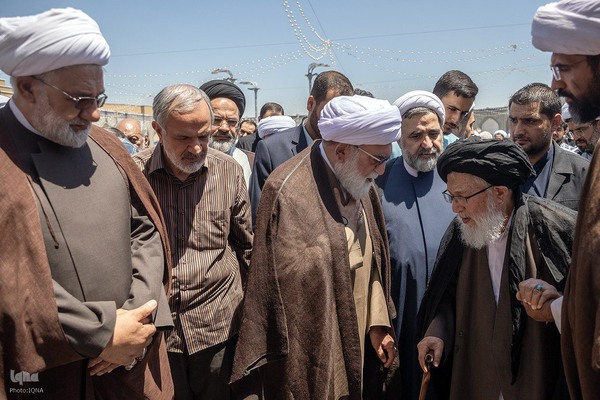 مراسم تشییع محمدحسین حشمت‌پور در حرم رضوی