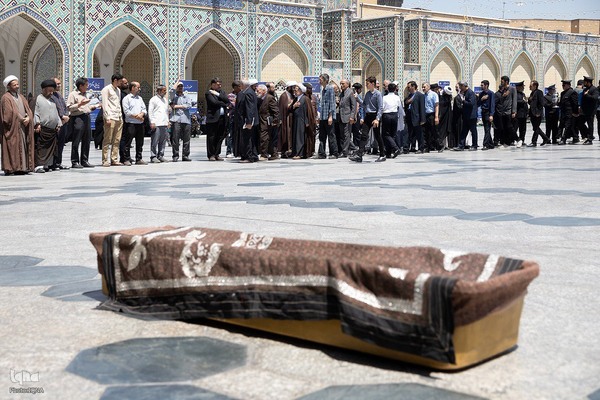 مراسم تشییع محمدحسین حشمت‌پور در حرم رضوی