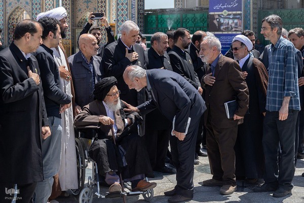 مراسم تشییع محمدحسین حشمت‌پور در حرم رضوی