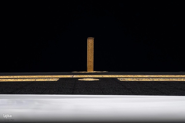 پرده خانه خدا بالا کشیده شد