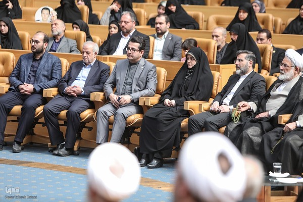 همایش بین‌المللی «دیپلماسی مقاومت» و گرامیداشت شهدای خدمت