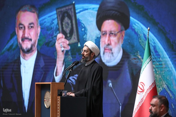 همایش بین‌المللی «دیپلماسی مقاومت» و گرامیداشت شهدای خدمت