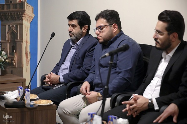 دیدار قاریان گروه نور حج تمتع ۱۴۰۴ با نماینده ولی فقیه در امور حج و زیارت