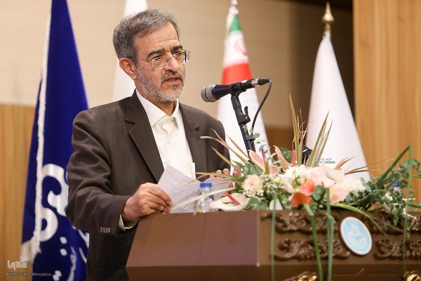 علی منتظری در افتتاحیه همایش ملی تجارب مسئولیت اجتماعی