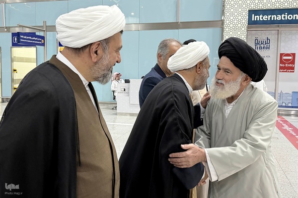 ورود نمایندگان دفاتر آیات و مراجع عظام تقلید به مدینه