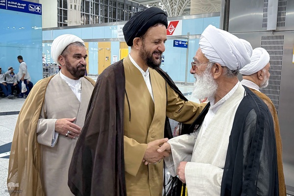 ورود نمایندگان دفاتر آیات و مراجع عظام تقلید به مدینه