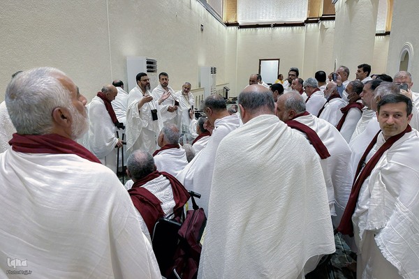 کاروان ویژه جانبازان احرام بستند و عازم بیت الله الحرام شدند