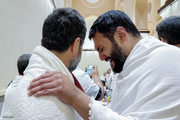 کاروان ویژه جانبازان احرام بستند و عازم بیت الله الحرام شدند