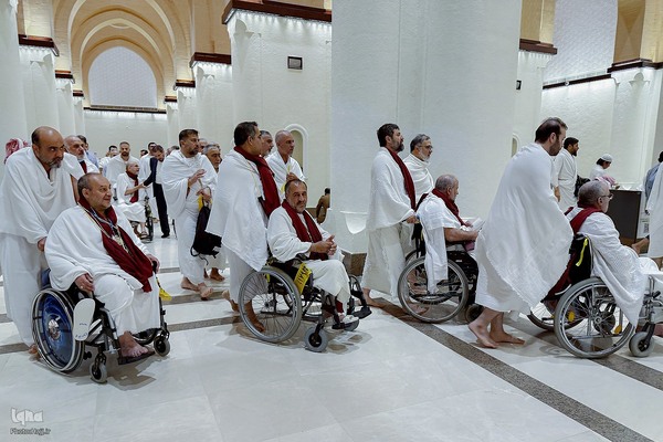 کاروان ویژه جانبازان احرام بستند و عازم بیت الله الحرام شدند