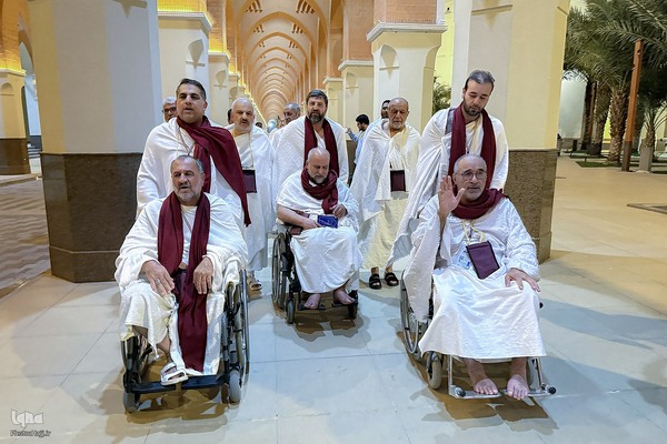 کاروان ویژه جانبازان احرام بستند و عازم بیت الله الحرام شدند