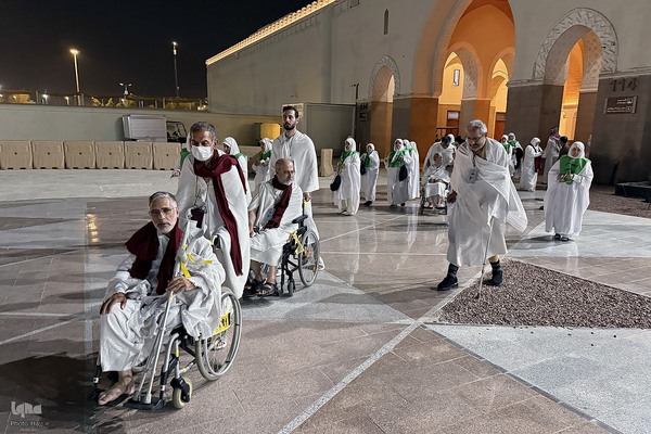 کاروان ویژه جانبازان احرام بستند و عازم بیت الله الحرام شدند