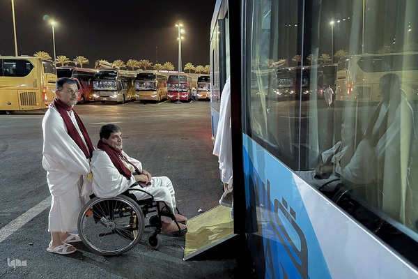 کاروان ویژه جانبازان احرام بستند و عازم بیت الله الحرام شدند