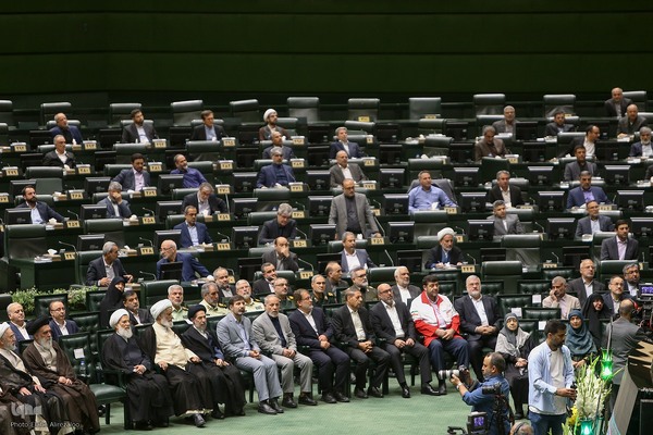 مراسم بزرگداشت شهید جمهور و دیگر شهدای خدمت