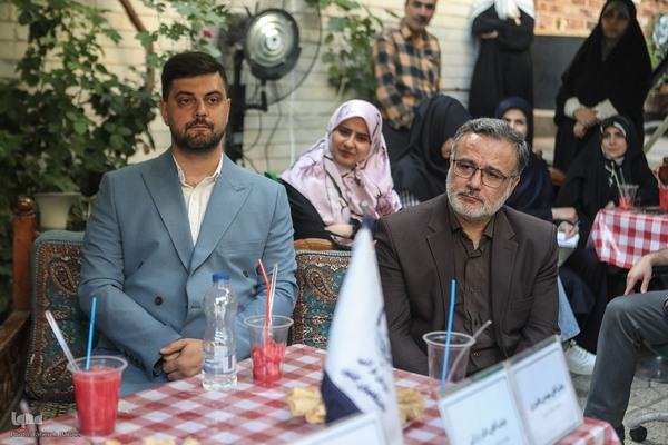 هم‌اندیشی صاحب‌نظران کسب‌وکارهای قرآنی در چهلمین نشست کافه محفل