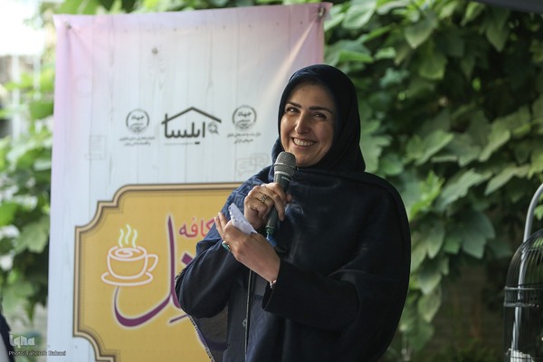 هم‌اندیشی صاحب‌نظران کسب‌وکارهای قرآنی در چهلمین نشست کافه محفل