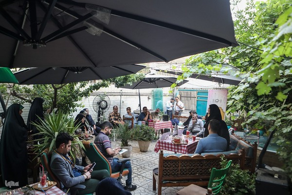 هم‌اندیشی صاحب‌نظران کسب‌وکارهای قرآنی در چهلمین نشست کافه محفل