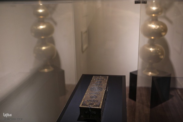 افتتاح نمایشگاه فرنود هشت