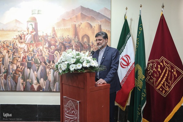 افتتاح نمایشگاه فرنود هشت