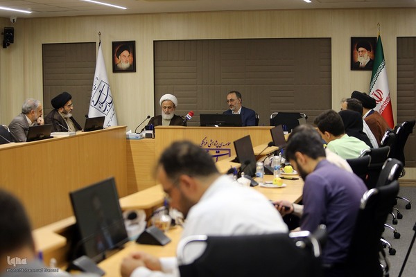 افتتاحیه و معرفی دوره آموزشی نهج البلاغه در آراء رهبر معظم انقلاب