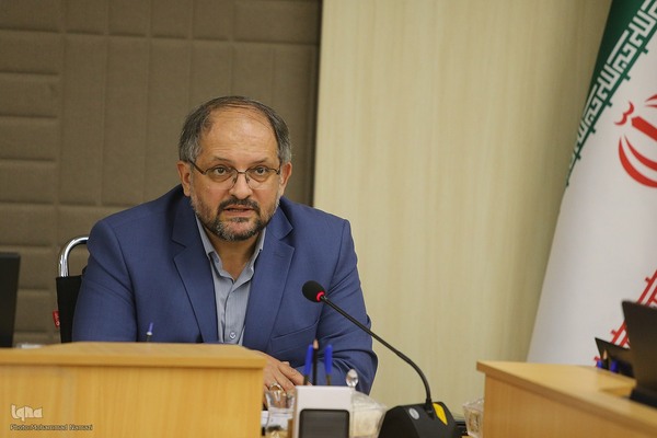 فرزاد جهان بین در افتتاحیه و معرفی دوره آموزشی نهج البلاغه در آراء رهبر معظم انقلاب