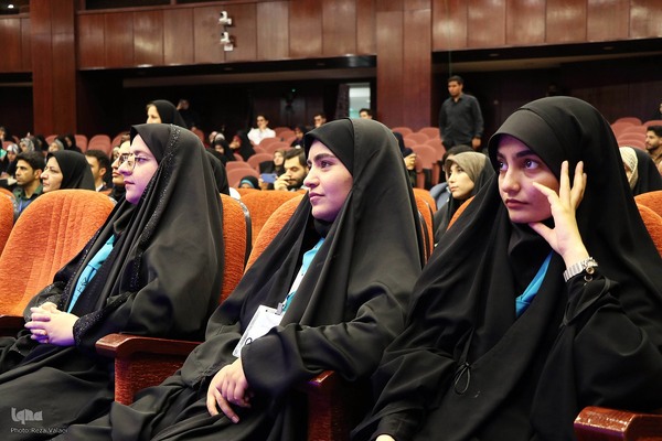 اختتامیه بخش معارفی جشنواره قرآن و عترت وزارت بهداشت