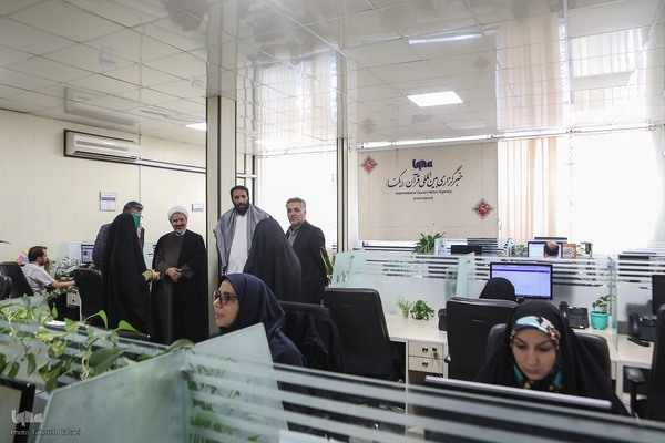 بازدید مدیر شبکه قرآن و معارف سیما از ایکنا