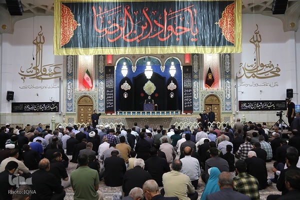 عزاداری شب شهادت امام جواد(ع) در حرم حضرت معصومه(س)