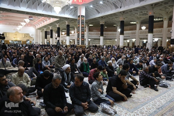 عزاداری شب شهادت امام جواد(ع) در حرم حضرت معصومه(س)