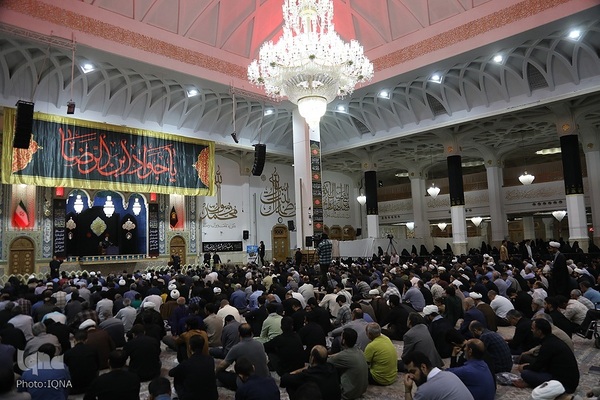 عزاداری شب شهادت امام جواد(ع) در حرم حضرت معصومه(س)