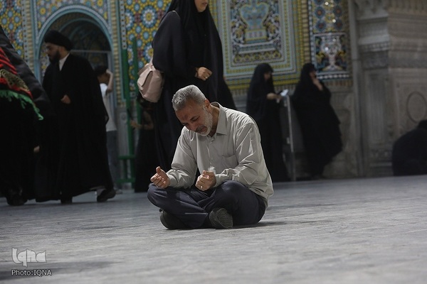 عزاداری شب شهادت امام جواد(ع) در حرم حضرت معصومه(س)