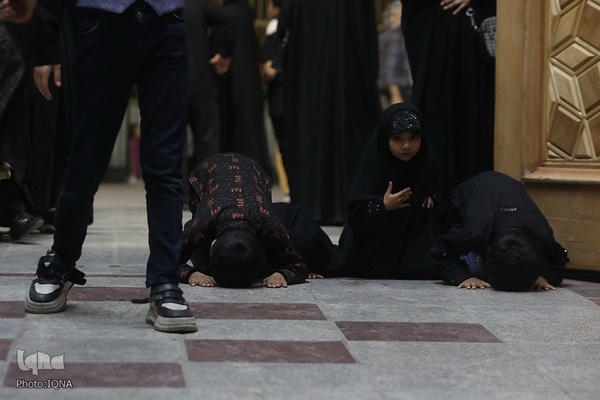 عزاداری شب شهادت امام جواد(ع) در حرم حضرت معصومه(س)