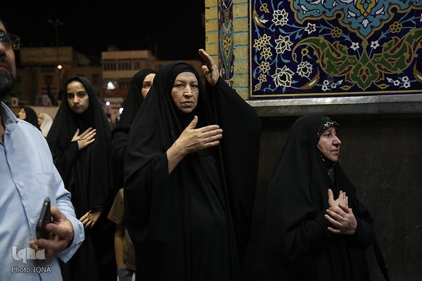 عزاداری شب شهادت امام جواد(ع) در حرم حضرت معصومه(س)