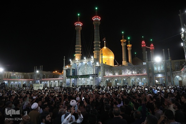 عزاداری شب شهادت امام جواد(ع) در حرم حضرت معصومه(س)