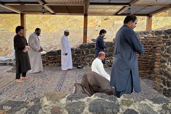 مسجد الفسخ و شکاف کوه اُحد؛ دو یادگار از نبرد احد