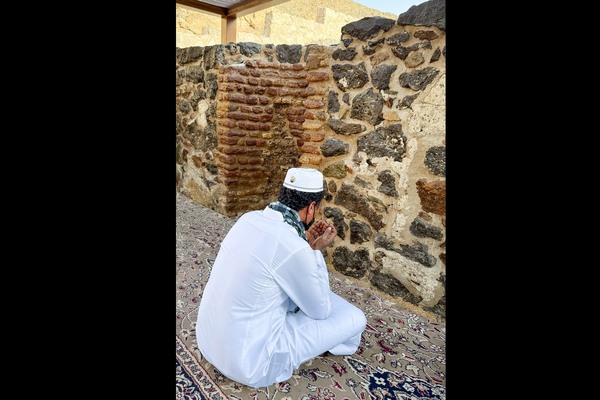 مسجد الفسخ و شکاف کوه اُحد؛ دو یادگار از نبرد احد