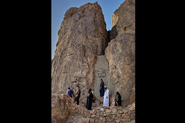 مسجد الفسخ و شکاف کوه اُحد؛ دو یادگار از نبرد احد