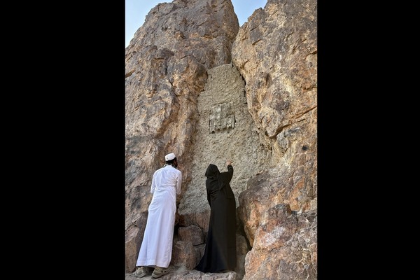 مسجد الفسخ و شکاف کوه اُحد؛ دو یادگار از نبرد احد