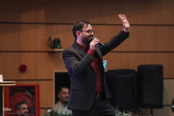 جشن ازدواج دانشجویی در دانشگاه علوم پزشکی ایران