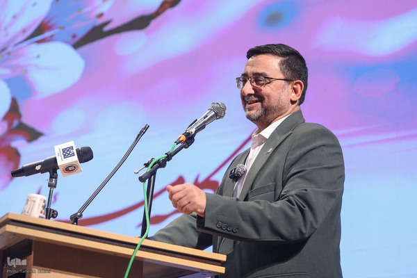 جشن ازدواج دانشجویی در دانشگاه علوم پزشکی ایران