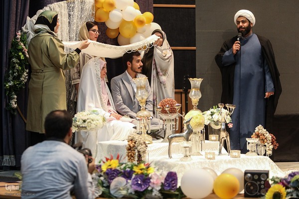 جشن ازدواج دانشجویی در دانشگاه علوم پزشکی ایران