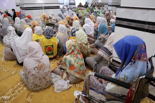 همایش سراسری زائران ایرانی اهل سنت