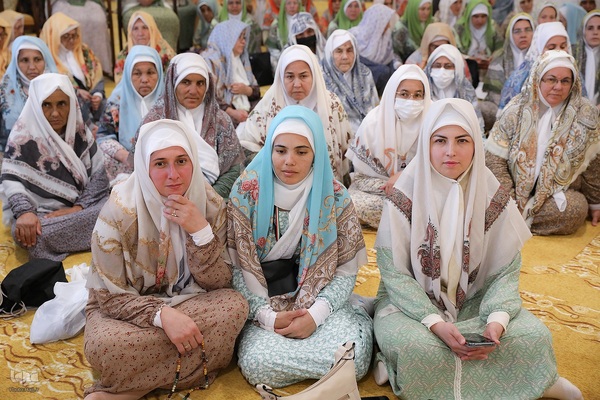 همایش سراسری زائران ایرانی اهل سنت